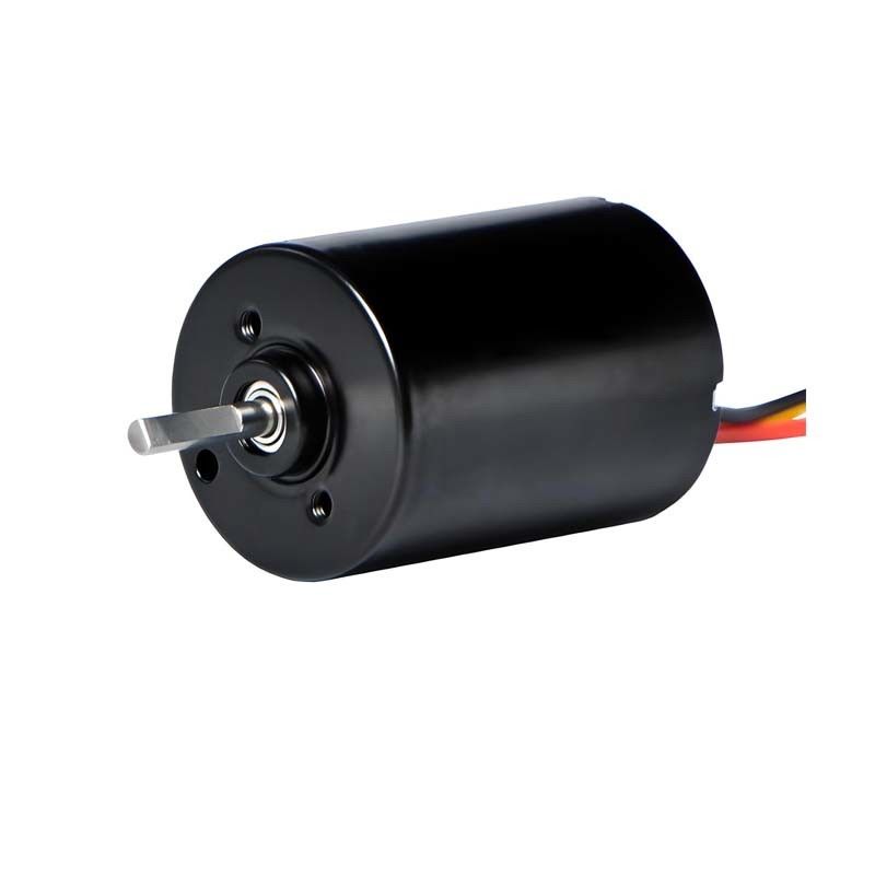 28 มม PMDC เครื่องยนต์ brushless พร้อม Driver Integrated 5.1W 12V 24V เครื่องยนต์ BLDC พลังงานสูงสําหรับปั๊มไฟฟ้าหน้าต่างม่าน